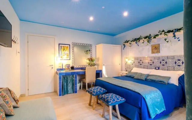 Mediterranean Charm
