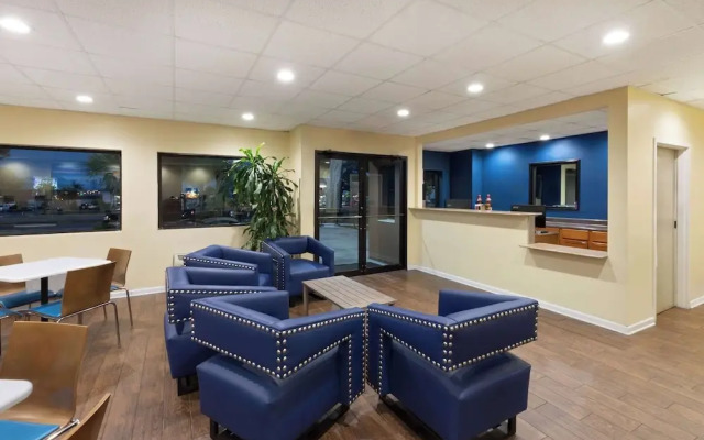Ramada Limited-Biloxi Beach
