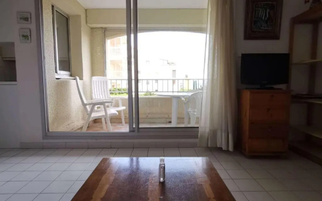 Appartement Cap d'Agde, 1 pièce, 4 personnes - FR-1-607-79