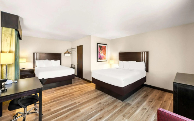 Americas Best Value Inn Marquette