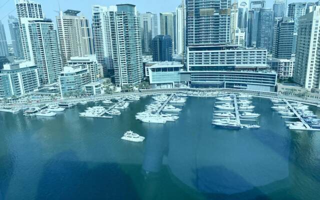 Lux BnB 2BD Panaromic Marina Views 0