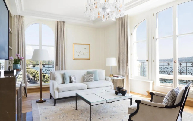 The Woodward, Auberge Collection