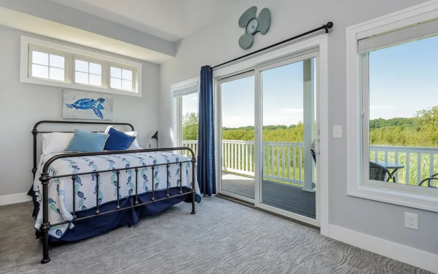 Swing Bridge Condo - Unit 40