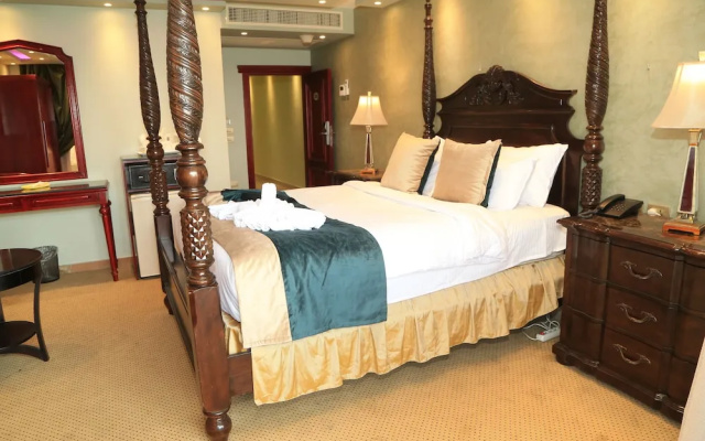 Helnan Nile Island Hotel