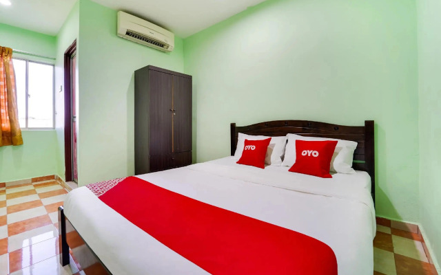 Oyo 44058 Motel Sre Bayam