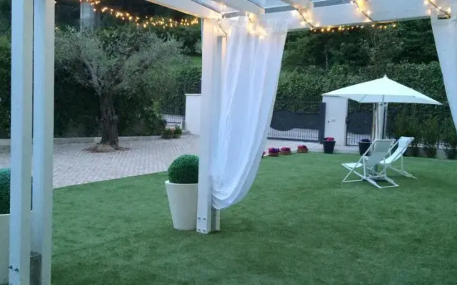 B&b Chartaria