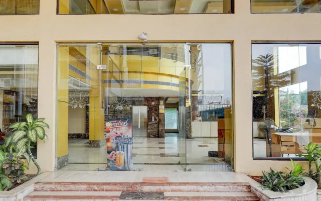 Super Townhouse Koyambedu Royal Plaza