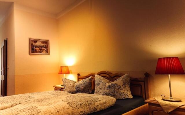 Hotel & Restaurant Peking