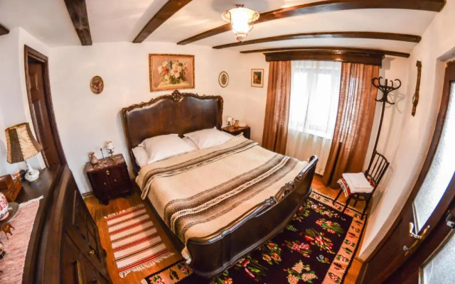 Casa Veche