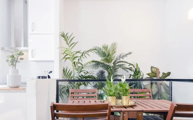 Charming La Latina Green