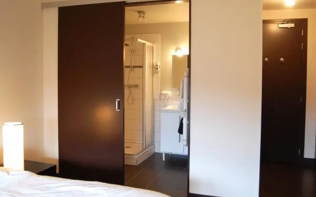 Bar-Bistro-Hotel DOK