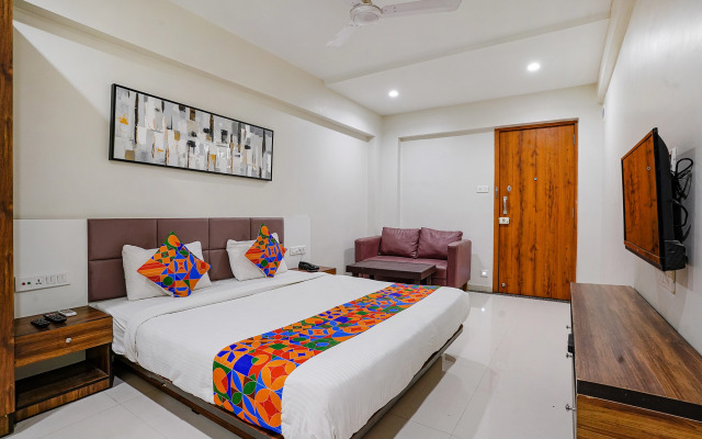 Fabhotel La Victoria