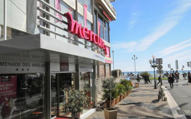 Отель Mercure Nice Promenade Des Anglais Франция, Ницца - - забронировать отель Mercure Nice Promenade Des Anglais, цены и фото номеров вид на фасад