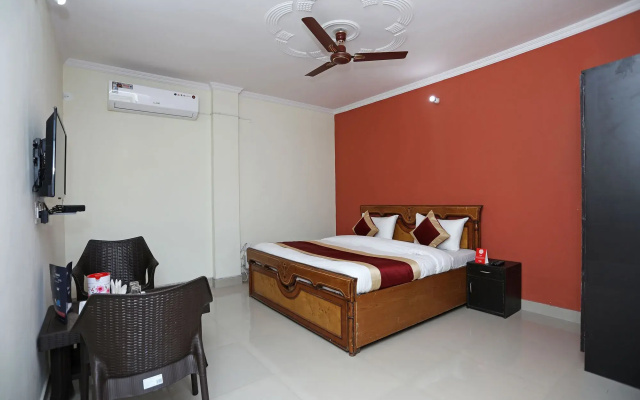 Hotel R K Residency By OYO Rooms