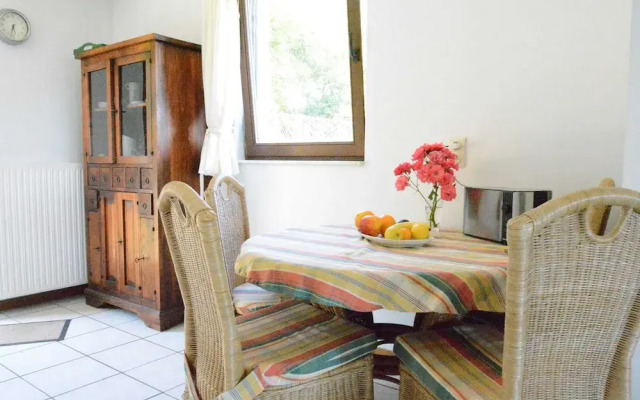 Spacious House With Beautiful Terrace