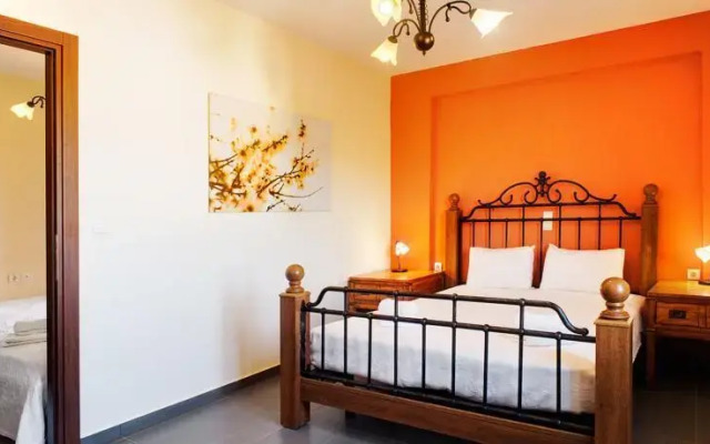 Chrisovalanto Hotel