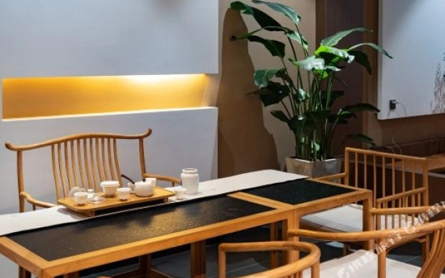 Jiuhuashan Zuoban B&B (Kecun Tourist Transfer Center)