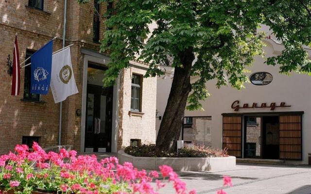 Hotel Bergs – Small Luxury Hotels of the World вид на фасад