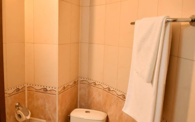 Lina Hotel