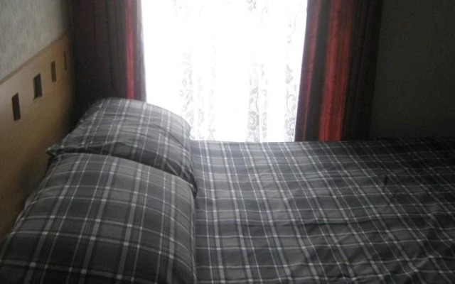 Almar Hotel