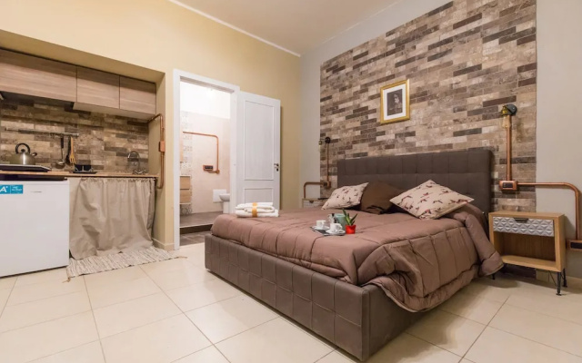 Mamas apartment & deluxe rooms