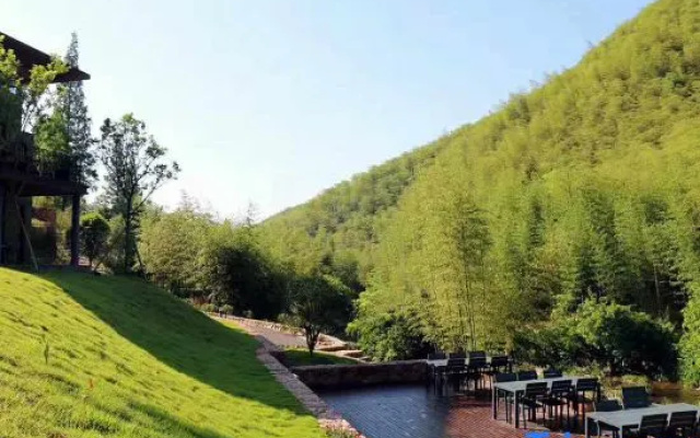 Youran Jiuxi Resort