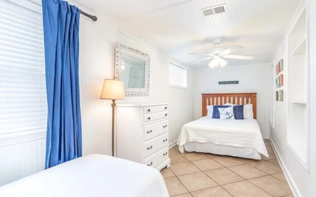 Bikini Bottom by Tybee Vacation Rentals
