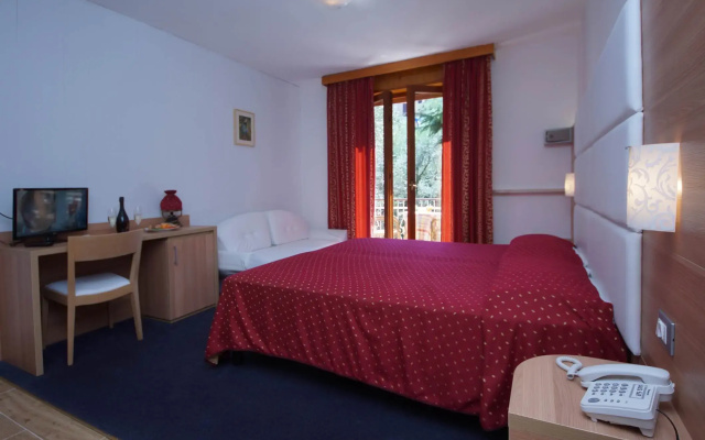 Alpi Hotel & Residence