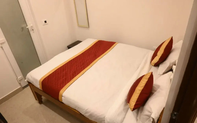 Uday Paramount Inn