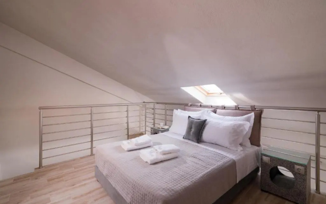 Xenia Suites