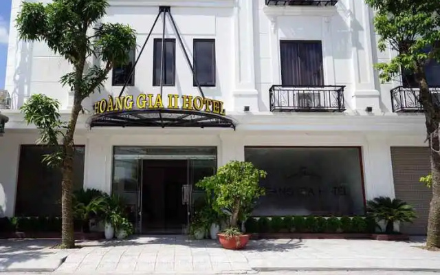 Khách Sạn Hoàng Gia II
