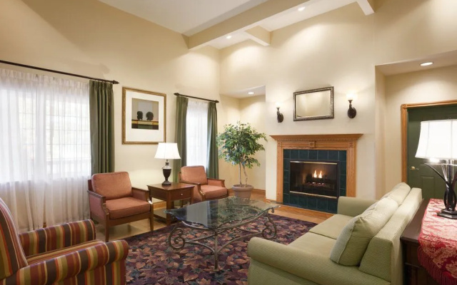 Country Inn & Suites Kalamazoo