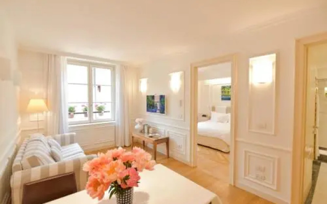 Borgolago Suites