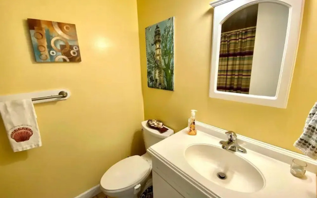 Dewey Villa 2B