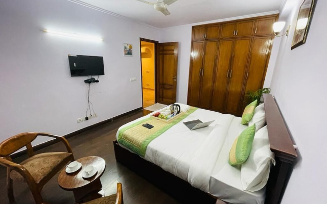 Fortune Home Service Apartment 4Bhk D-36