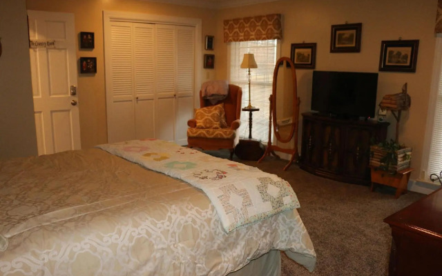 Cedar Grove Inn