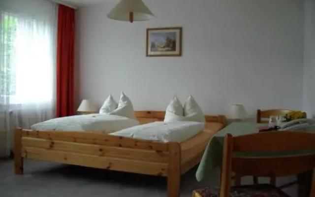 Hotel Waldeck GmbH