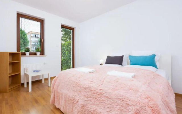 Apartment Platynowa Gdansk by Renters