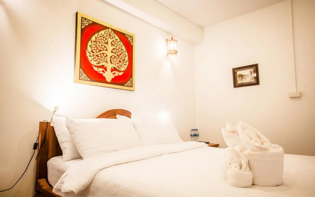 Chiangmai Tulip House and Massage