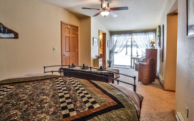 Content Retreat - 4 Br Home