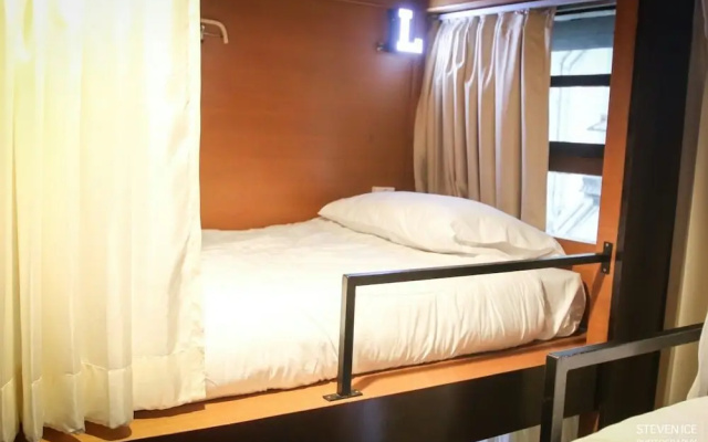 OneNightZleep Hostel