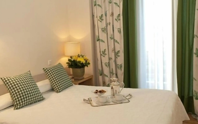 The Park Hotel Piraeus