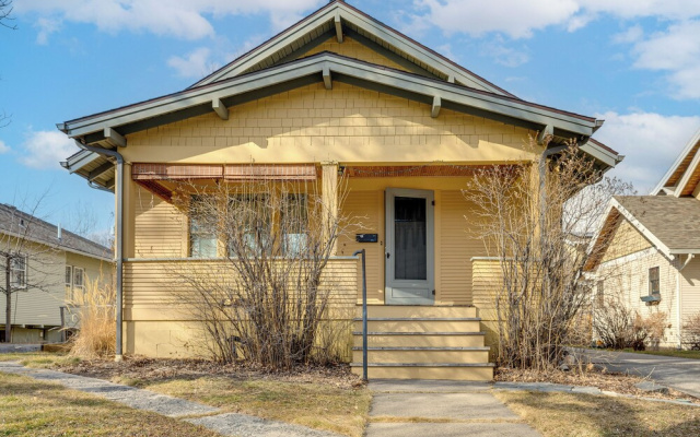 Steps to Montana State! Updated Bozeman Bungalow
