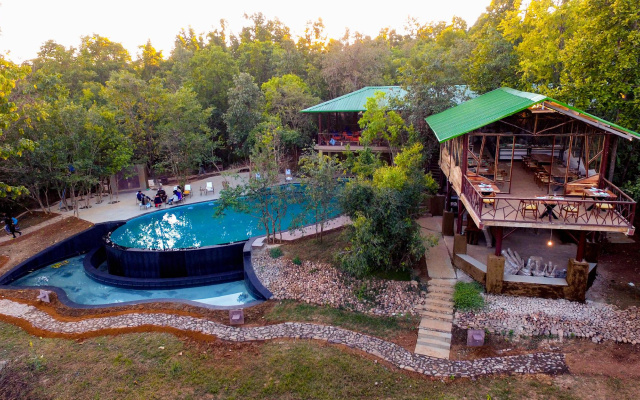 Kanha Jungle Camp