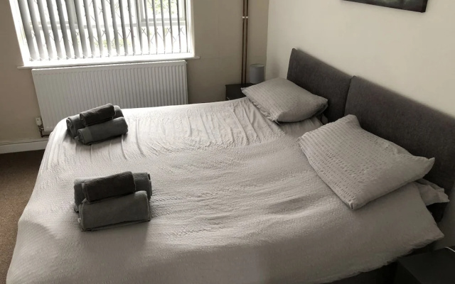 Lovely two Bedroom Apartment Flat in Shirley