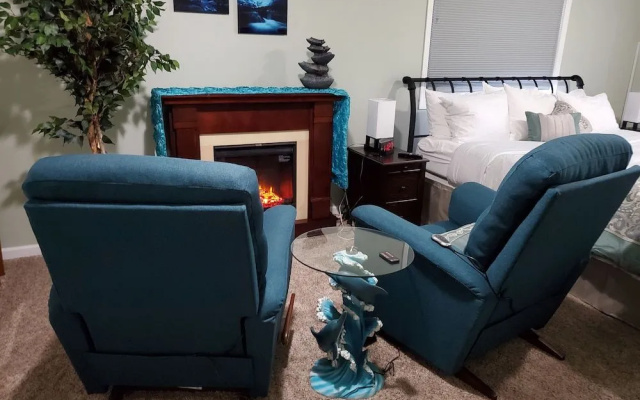 Pearson's Pond Luxury Suites