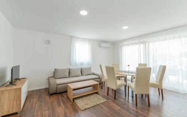 Apartments Mirakul