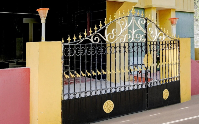 Deluxeguna Residency