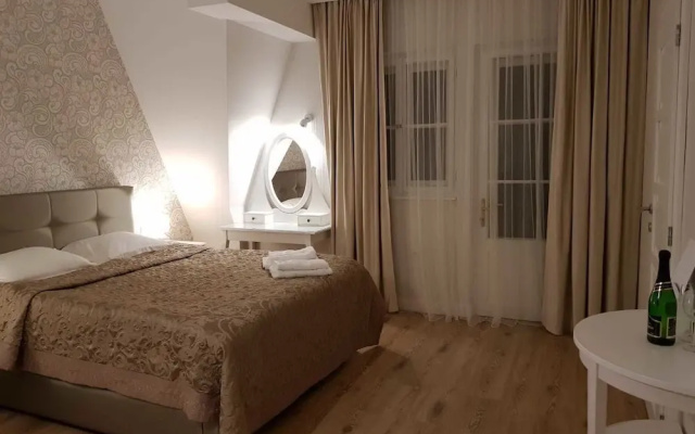 Apartman St. Vladimir kirche