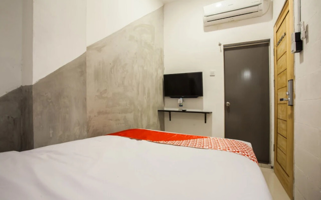 Mono Guest House by OYO Rooms